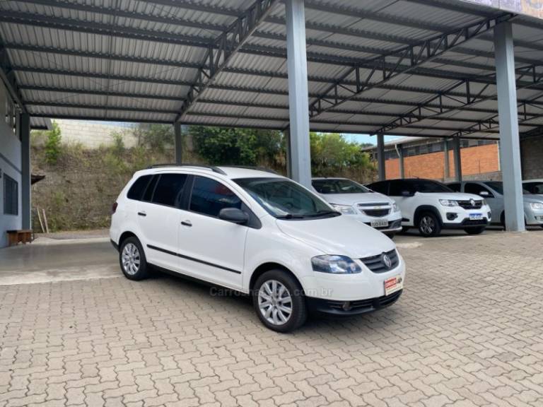 VOLKSWAGEN - SPACEFOX - 2009/2009 - Branca - R$ 32.900,00