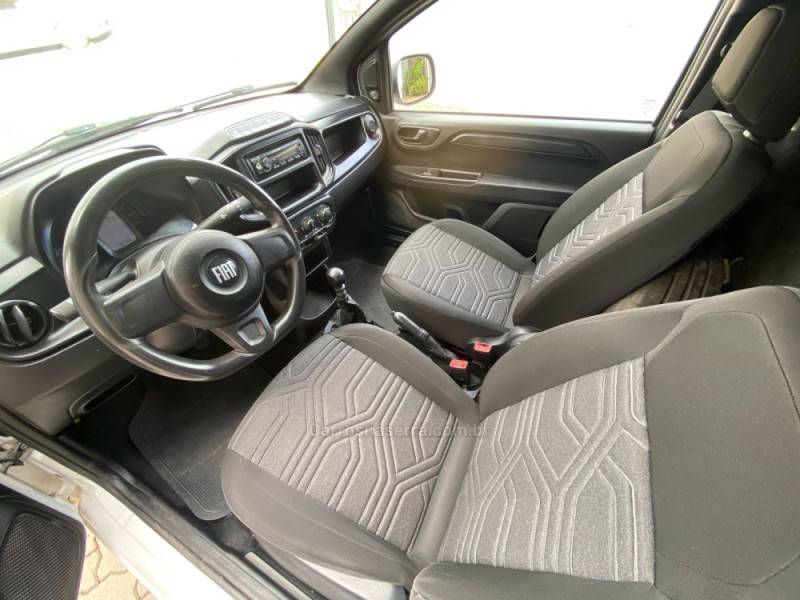 FIAT - FIORINO - 2022/2023 - Branca - R$ 85.600,00