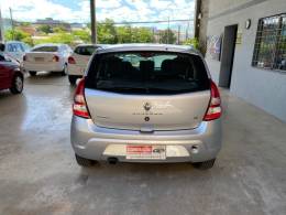 RENAULT - SANDERO - 2012/2012 - Prata - R$ 32.500,00