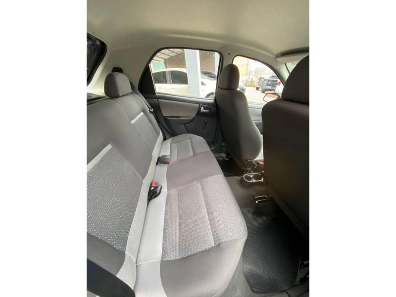 CHEVROLET - CELTA - 2012/2013 - Preta - R$ 31.000,00