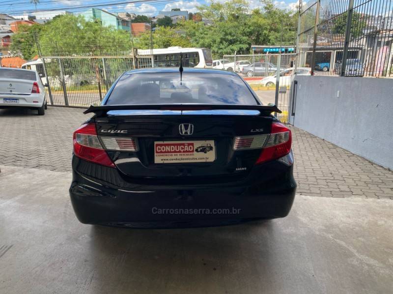 HONDA - CIVIC - 2012/2013 - Preta - R$ 63.800,00