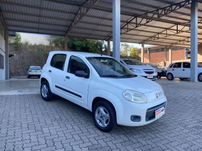 FIAT - UNO - 2012/2013 - Branca - R$ 29.990,00