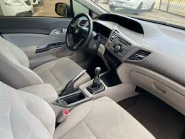 HONDA - CIVIC - 2012/2013 - Preta - R$ 63.800,00