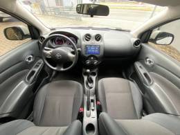 NISSAN - VERSA - 2014/2013 - Branca - R$ 42.800,00