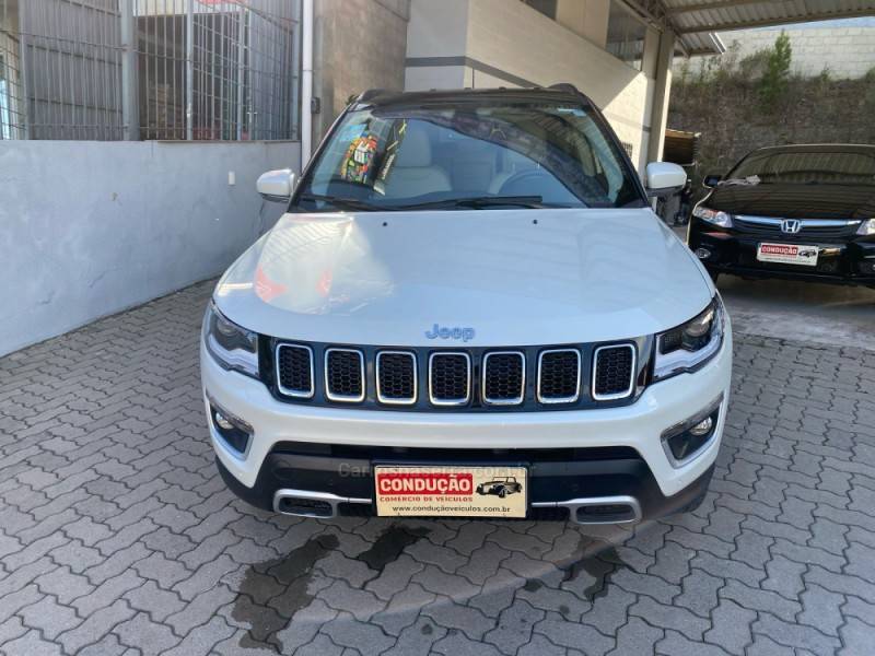 JEEP - COMPASS - 2020/2021 - Branca - R$ 137.800,00