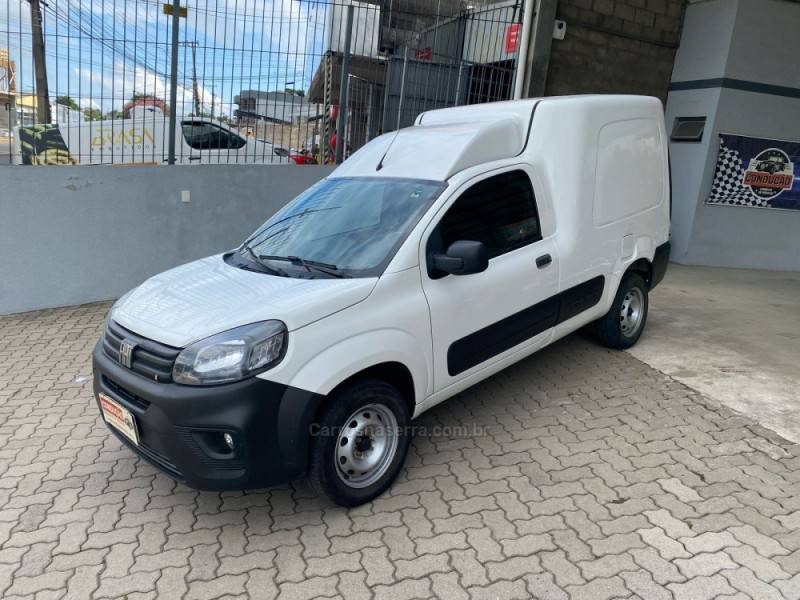 FIAT - FIORINO - 2022/2023 - Branca - R$ 85.600,00