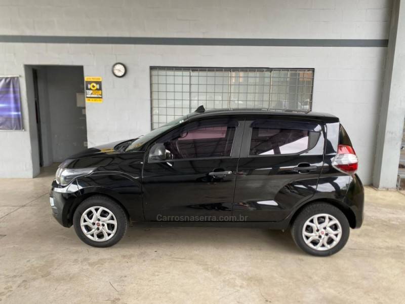 FIAT - MOBI - 2019/2020 - Preta - R$ 45.800,00
