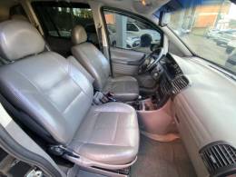 CHEVROLET - ZAFIRA - 2004/2005 - Preta - R$ 28.700,00