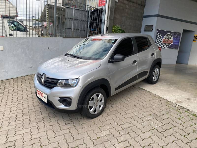 RENAULT - KWID - 2017/2018 - Prata - R$ 38.700,00