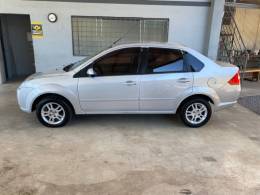 FORD - FIESTA - 2010/2010 - Prata - R$ 28.300,00