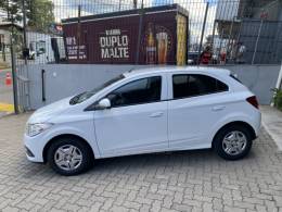CHEVROLET - ONIX - 2013/2014 - Branca - R$ 41.000,00