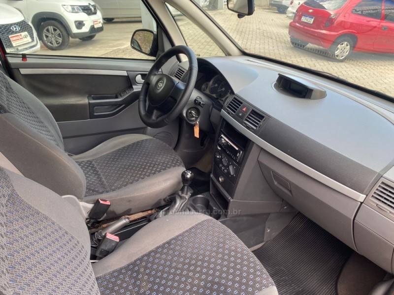 CHEVROLET - MERIVA - 2008/2009 - Vermelha - R$ 29.600,00