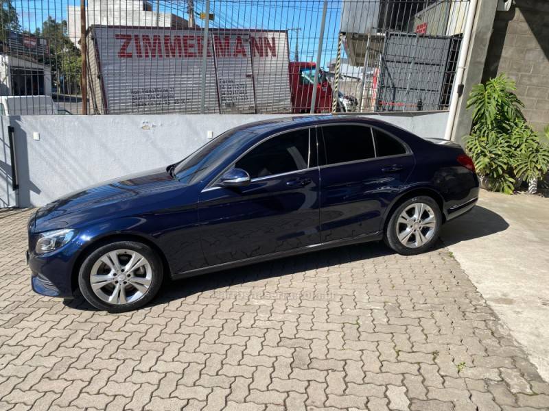 MERCEDES-BENZ - C 180 - 2014/2015 - Azul - Sob Consulta