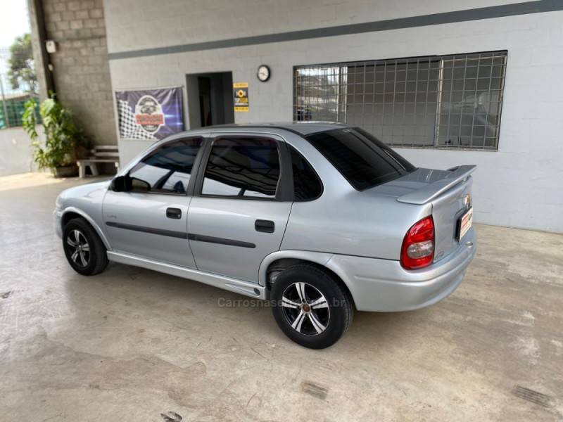 CHEVROLET - CLASSIC - 2008/2009 - Prata - R$ 19.900,00