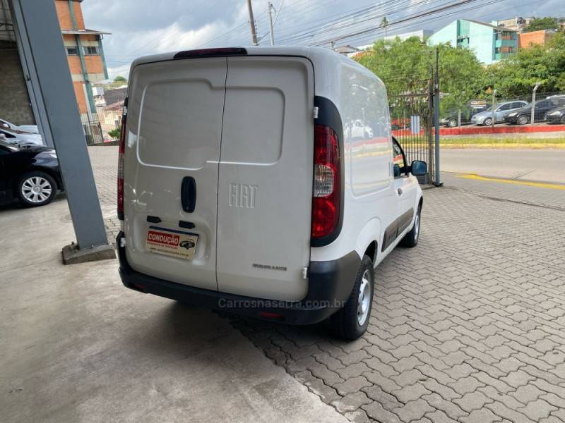 FIAT - FIORINO - 2022/2023 - Branca - R$ 85.600,00