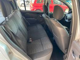 RENAULT - SANDERO - 2012/2012 - Prata - R$ 32.500,00