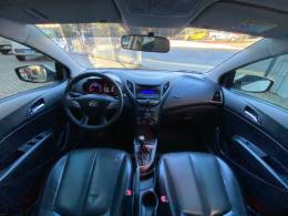HYUNDAI - HB20 - 2014/2015 - Branca - R$ 43.800,00