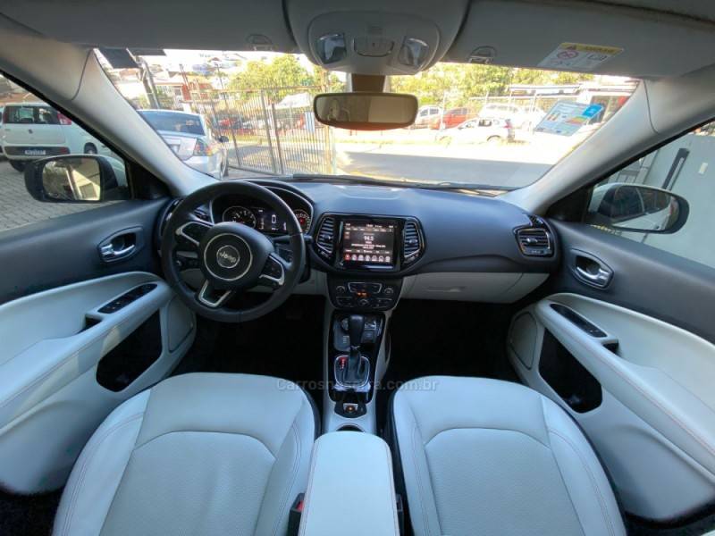 JEEP - COMPASS - 2020/2021 - Branca - R$ 137.800,00