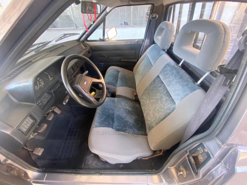 FORD - PAMPA - 1994/1995 - Bege - R$ 23.400,00