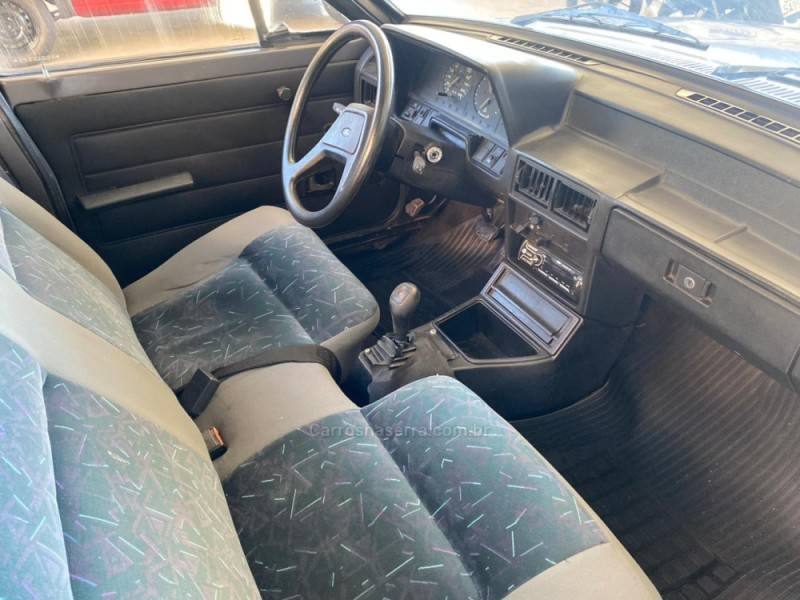 FORD - PAMPA - 1994/1995 - Bege - R$ 23.400,00