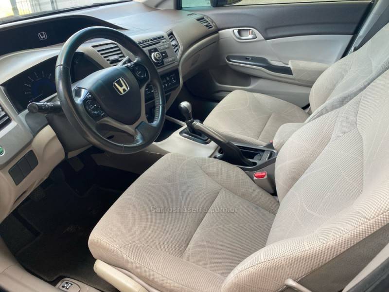 HONDA - CIVIC - 2012/2013 - Preta - R$ 63.800,00
